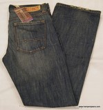 Parasuco Men's  jeans, Men's Parasuco low rise jeans, regular fit , slight flare leg denim jeans, Hamper's Jeans Toronto Ontario.